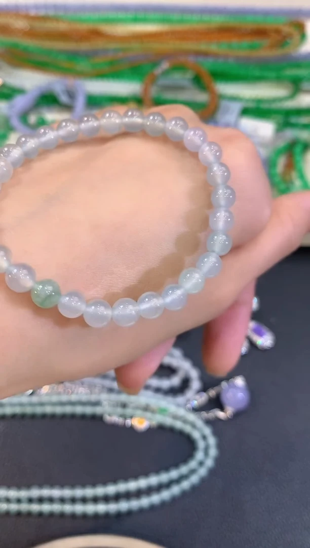 未镶嵌手串翡翠q124