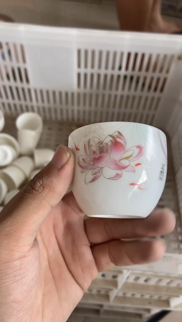 杯无运费险有瑕疵的有点脏介意勿拍