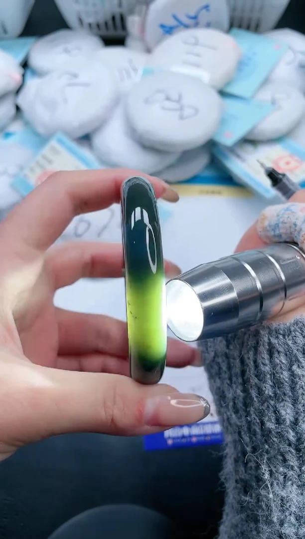 【闪购商品】和田玉手镯未镶嵌17V351-60