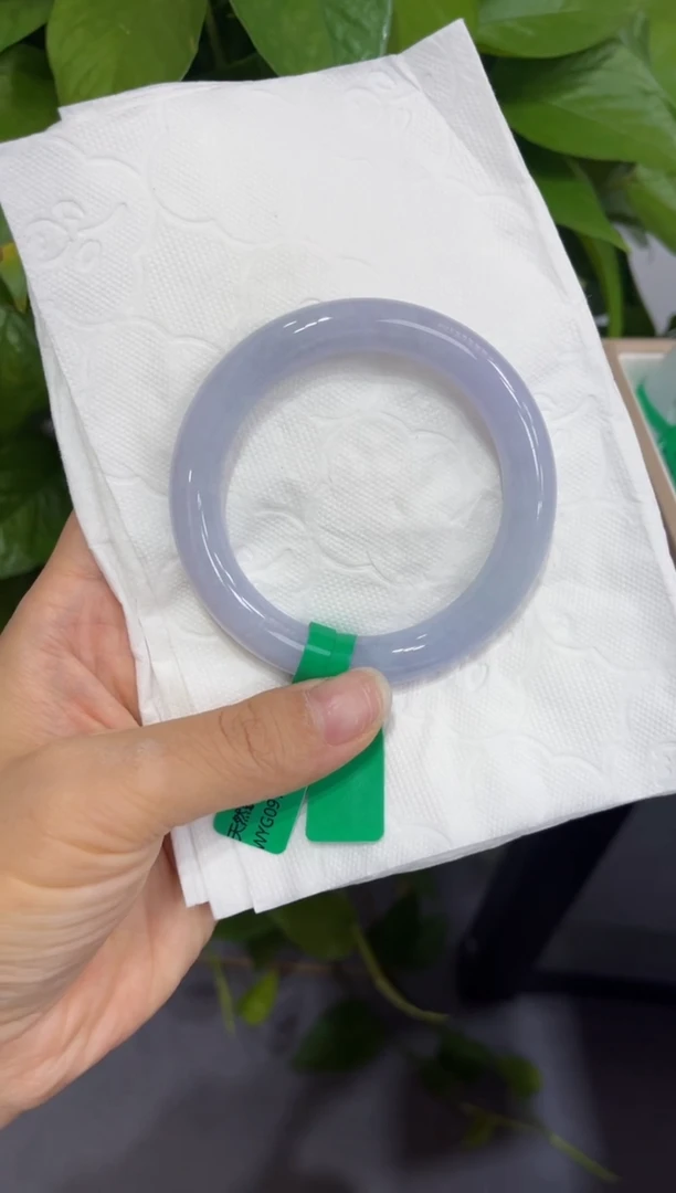 翡翠手镯未镶嵌8****片00006071