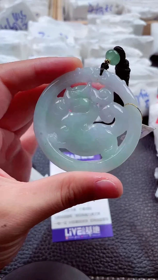 颈饰未镶嵌翡翠00008881