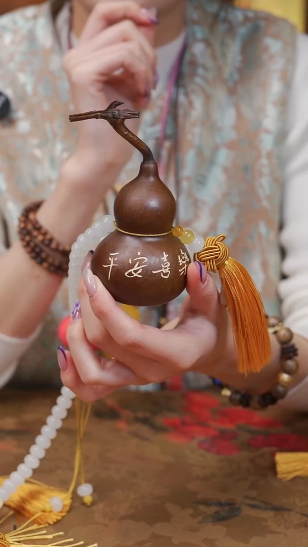 585漆艺工艺小葫芦29.9