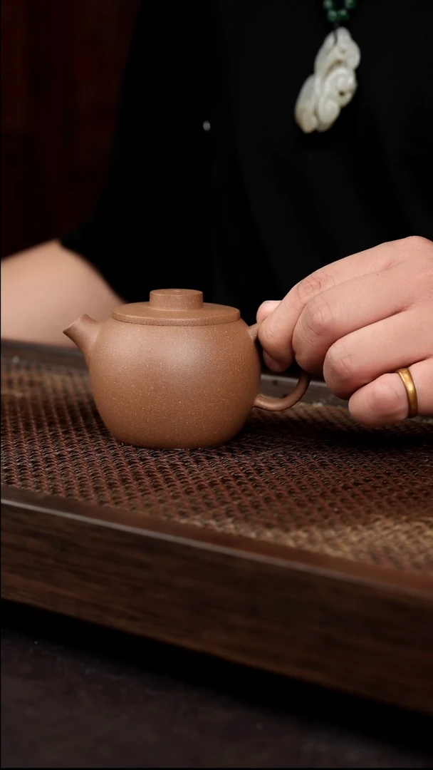 茶壶紫砂老段泥巨轮
