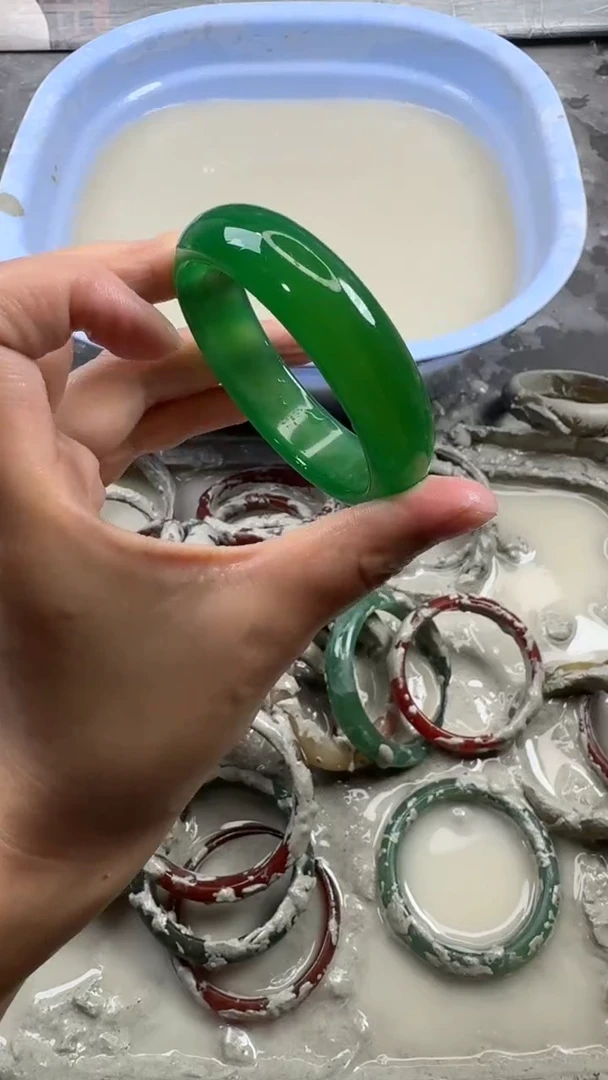 玛瑙/玉髓手镯未镶嵌41