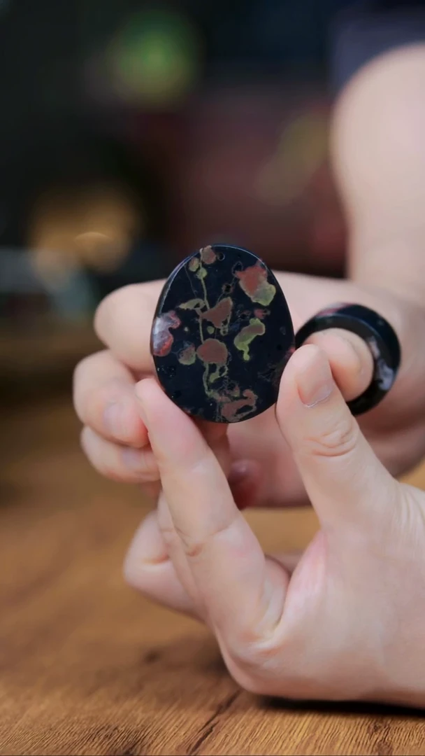 120老师手工作品，梅花玉，一物一拍