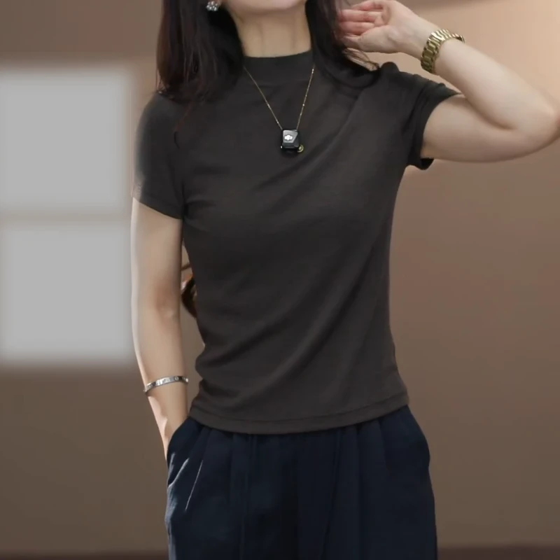 韩系新款时尚纯色气质显瘦休闲简约半高领T恤LK2505860