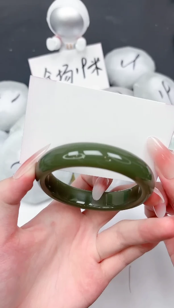 未镶嵌手镯石英质玉277-56