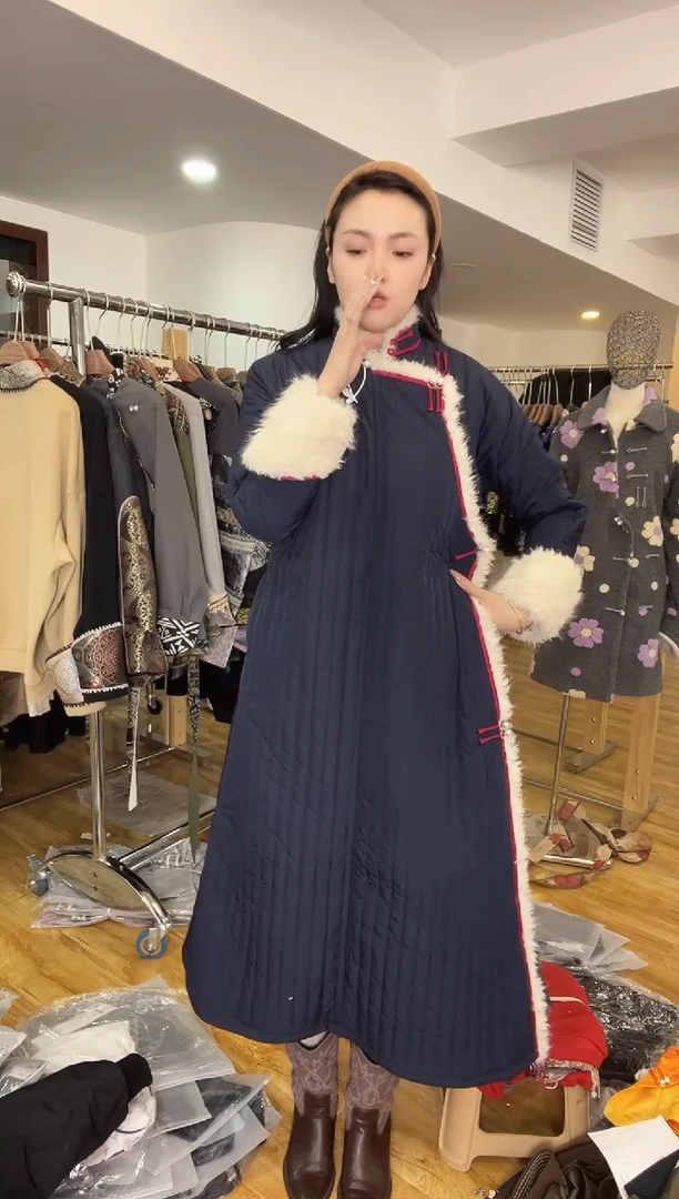 长款棉服      S码     110斤（没有腰带）