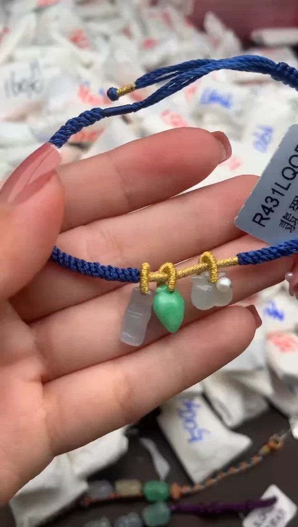 【闪购商品】翡翠手绳未镶嵌一