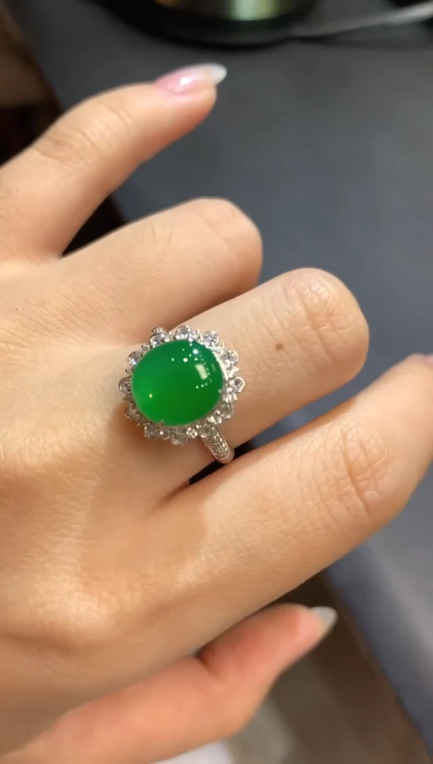 18K金镶嵌戒指翡翠37-戒指