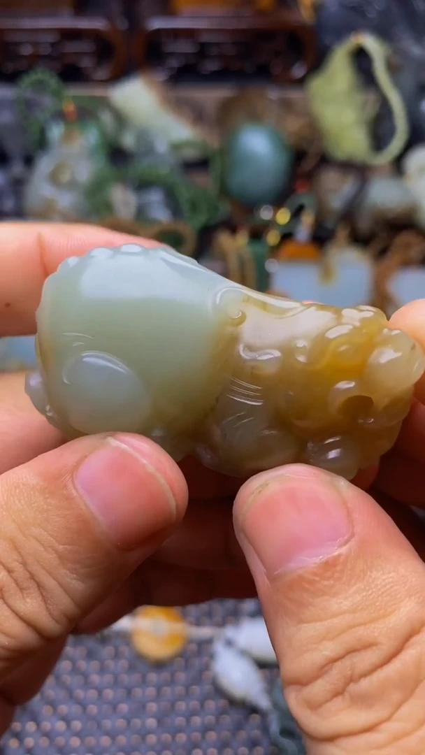 未镶嵌和田玉挂件1