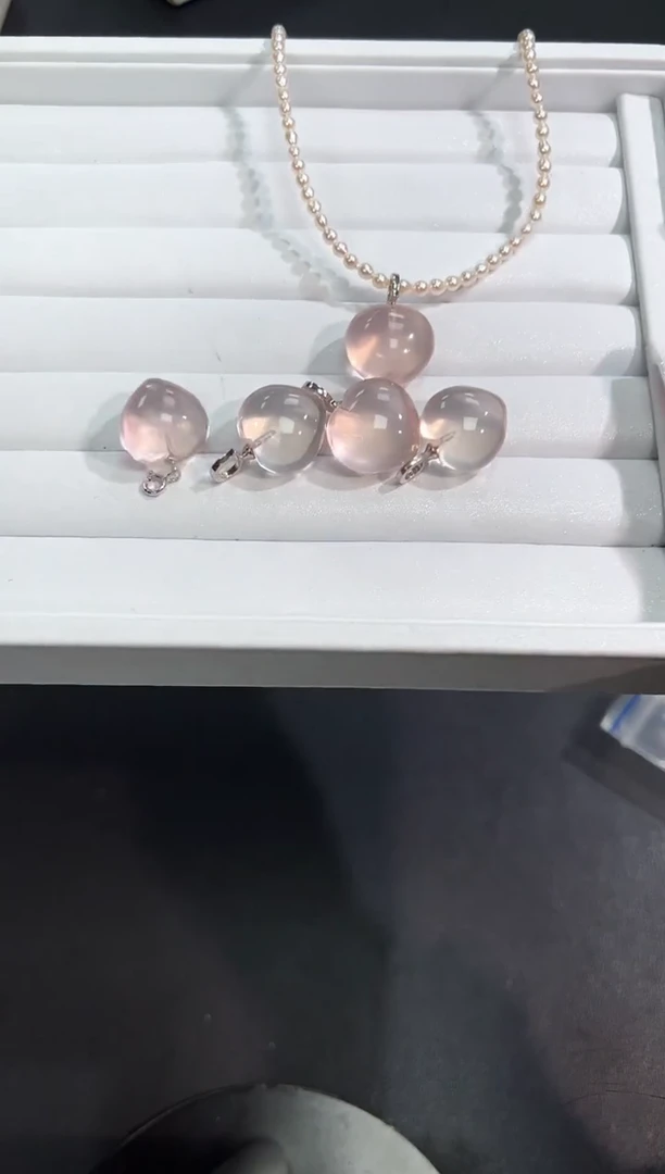 【闪购商品】水晶吊坠(不含链)银S925镶嵌1n多样性发其一/1个