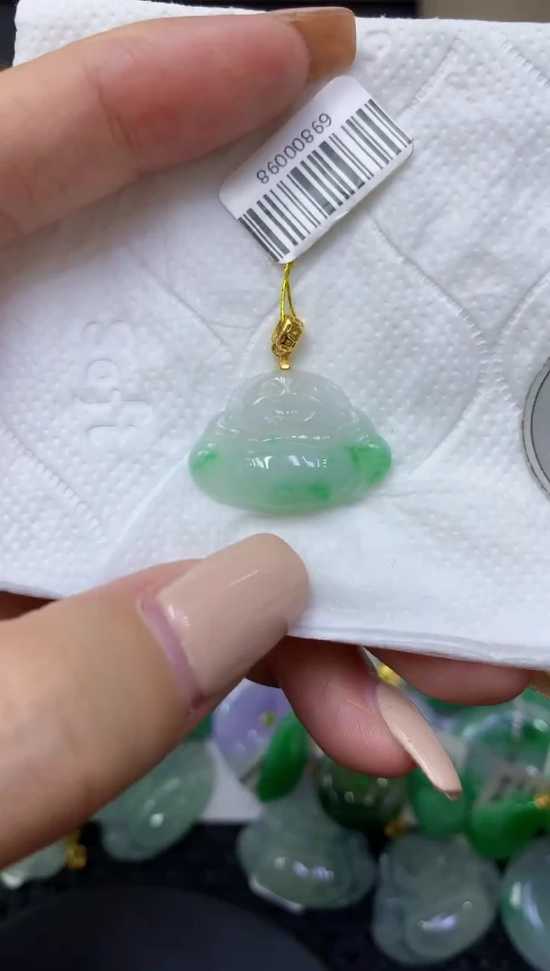 颈饰未镶嵌翡翠天然缅甸翡翠A货