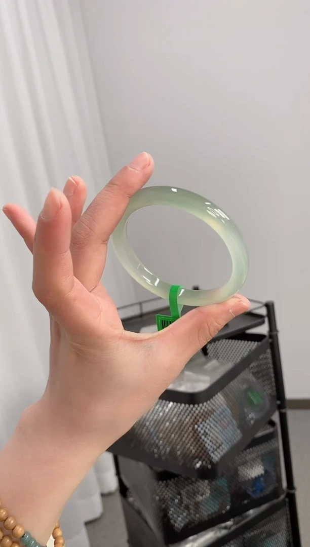 【闪购商品】玛瑙/玉髓手镯未镶嵌61圈