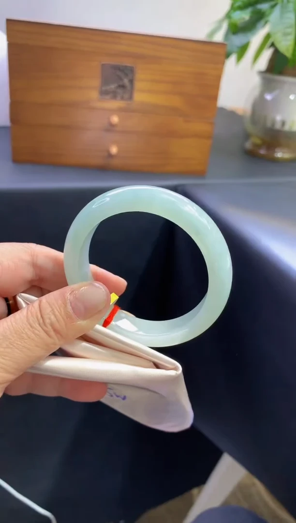 未镶嵌手镯翡翠翡翠手镯K34