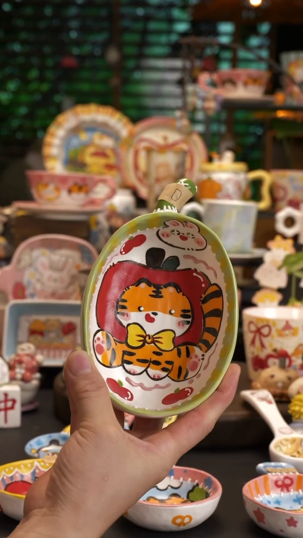 张***子【原创设计】景德镇手绘陶瓷