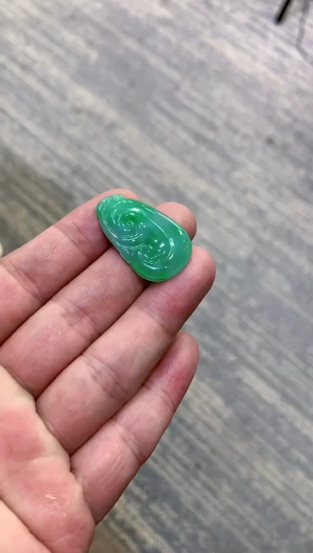 颈饰未镶嵌翡翠天然A货翡翠