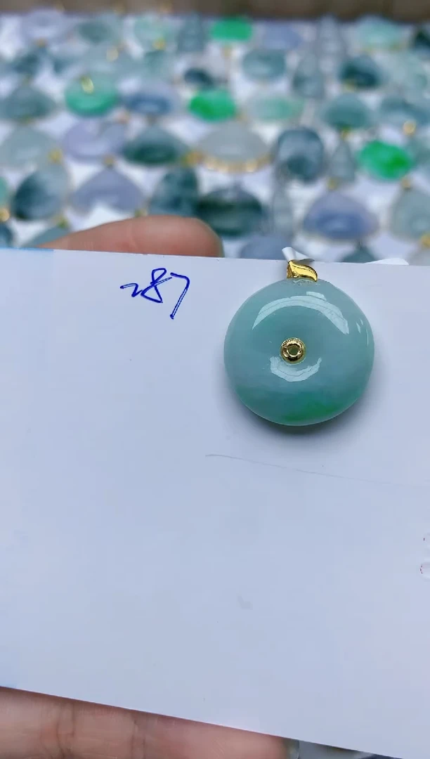 【闪购商品】翡翠颈饰18K金镶嵌天然翡翠A货    287