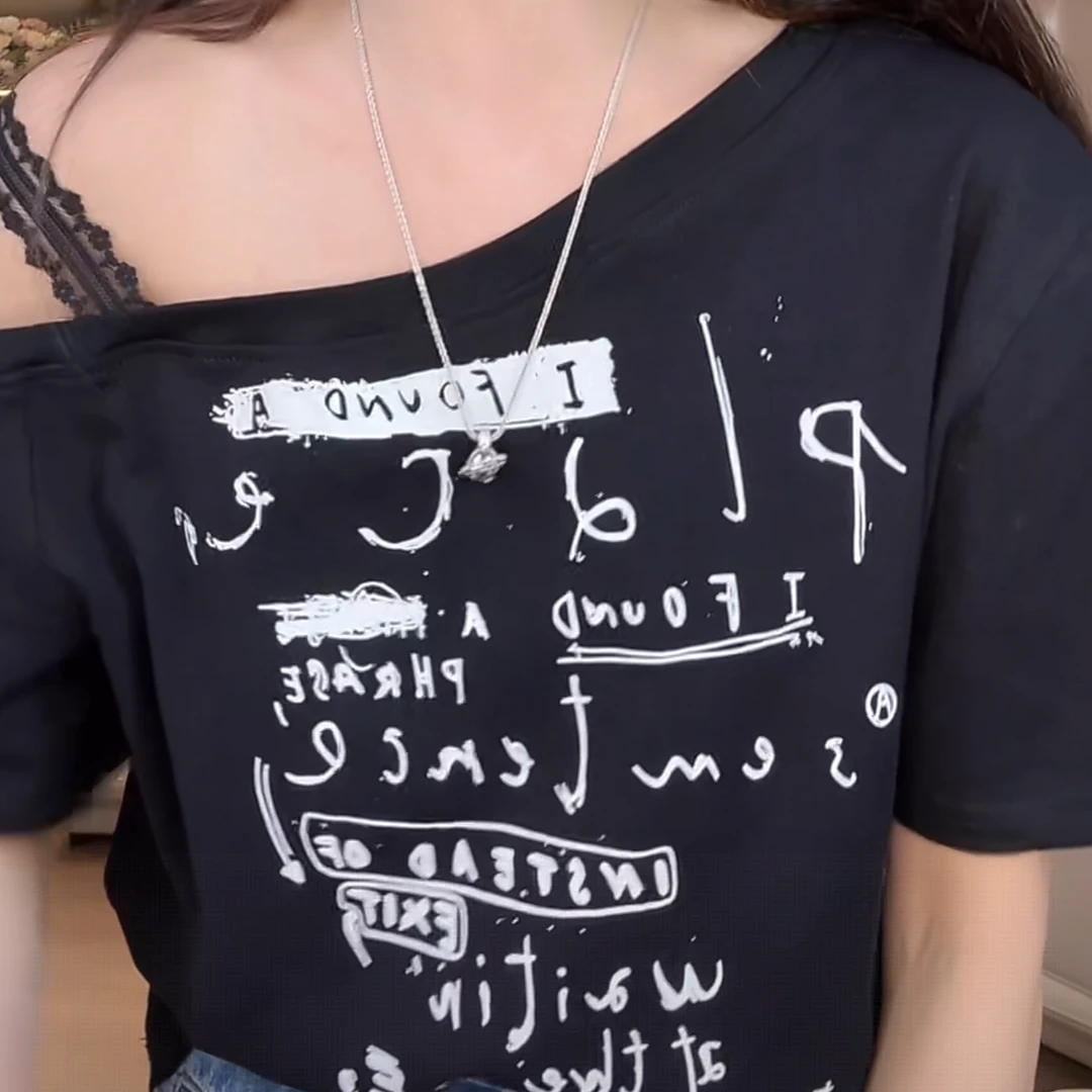 美式露肩斜领蕾丝肩带短袖2025年夏季新款圆领套头洋气甜美上衣