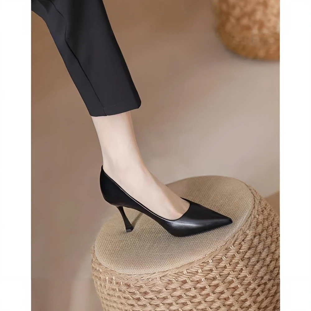 职业黑色高跟鞋女细跟2024年新款软皮上班尖头工作鞋法式气质单鞋