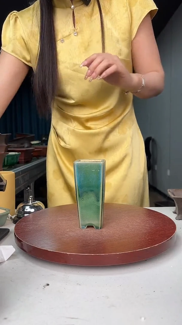 紫砂花盆浅草紫砂花盆