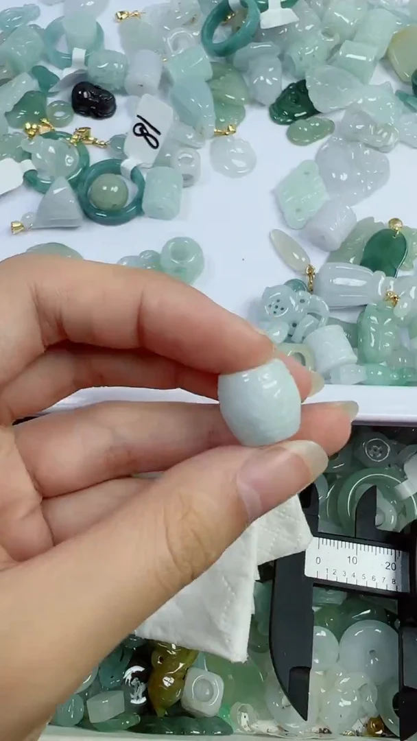 散珠翡翠409号链接，A货翡翠