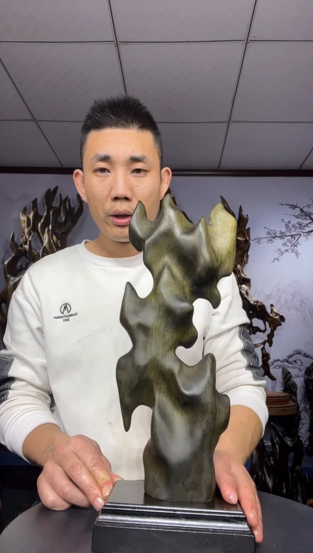 金丝楠木雕款等****3金丝楠木工艺品摆件