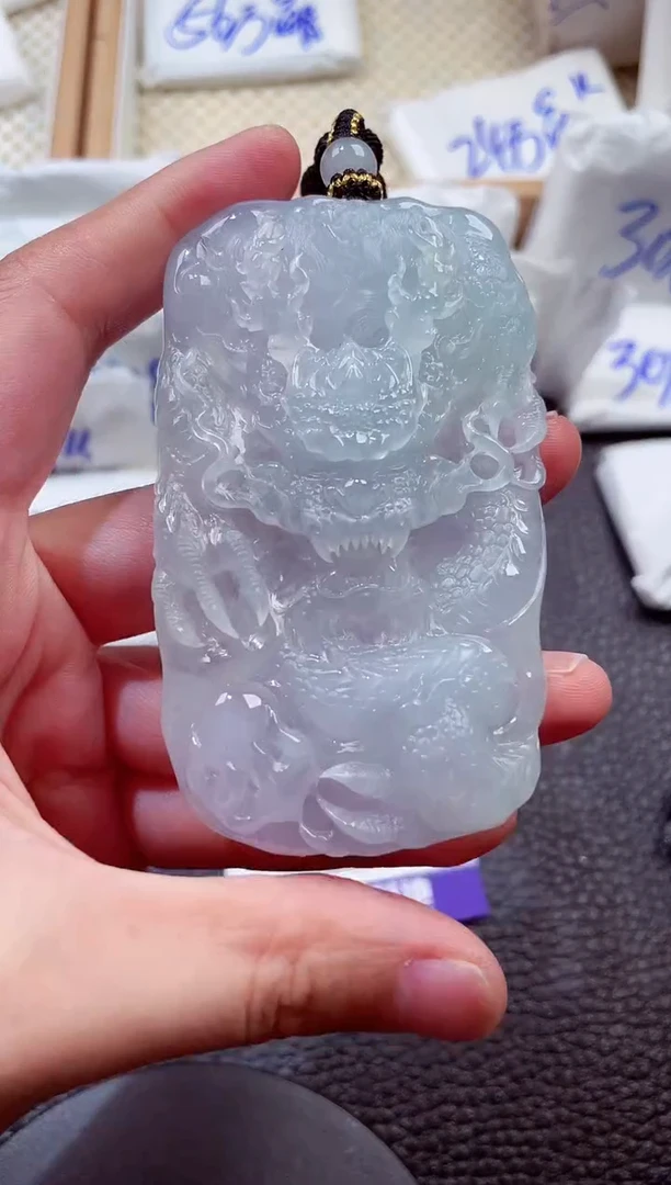 颈饰未镶嵌翡翠00002838