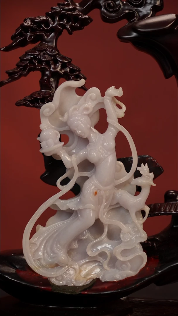 未镶嵌摆件翡翠飞天神女摆件