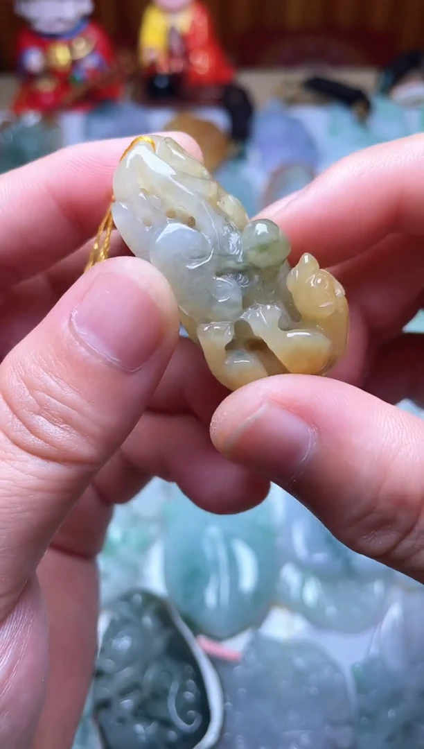 颈饰未镶嵌翡翠9
