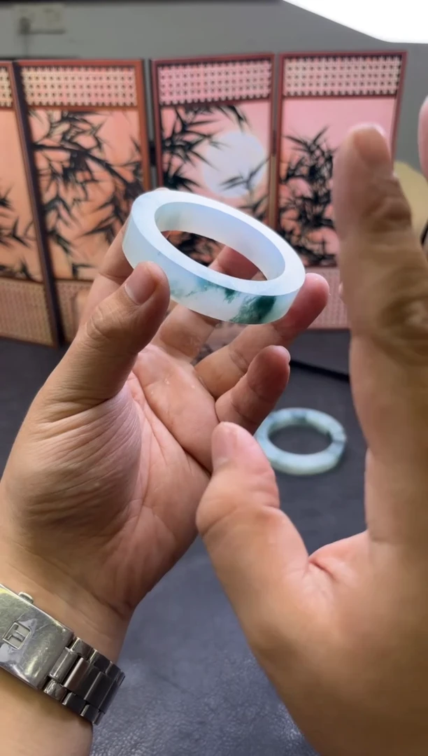 未镶嵌手镯定制翡翠-*手镯