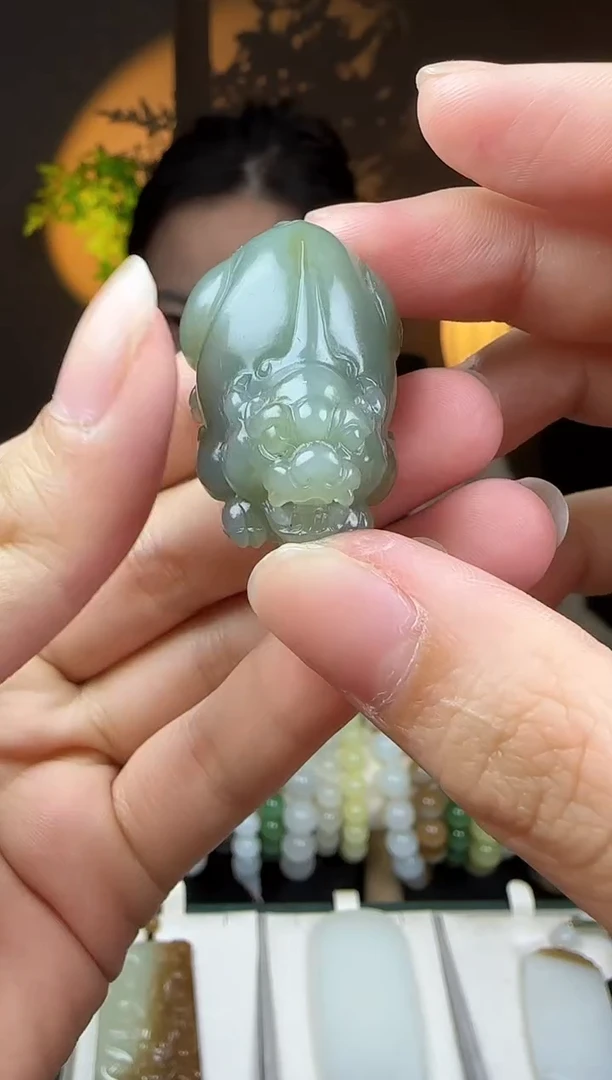 吊坠(不含链)未镶嵌和田玉JJD0104026多样性发一