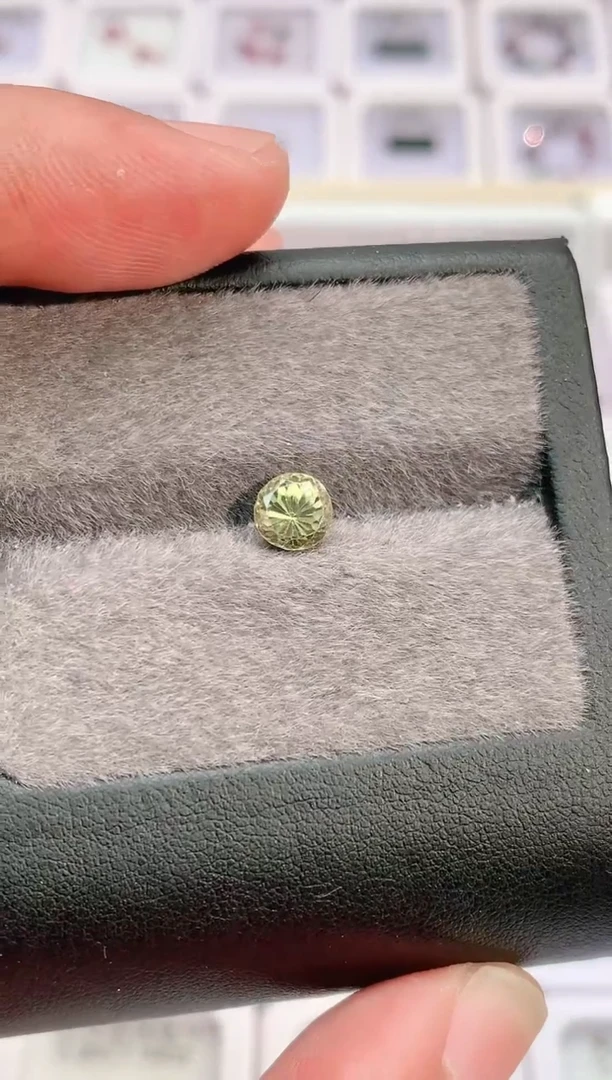 未镶嵌天然锆石裸石1.5-99天然风信子