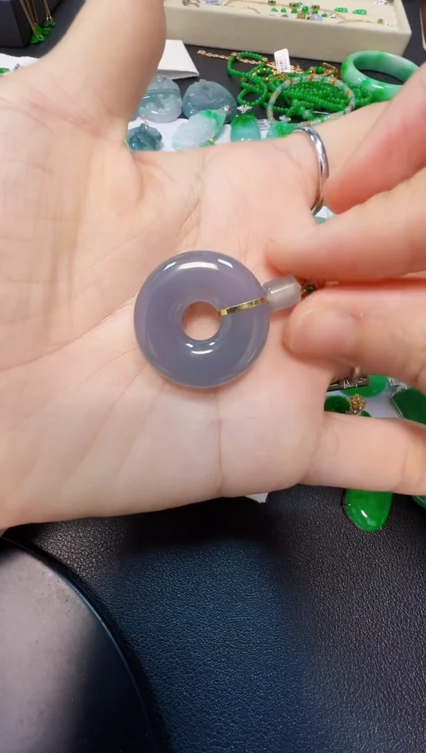 吊坠(不含链)18K金镶嵌翡翠2800