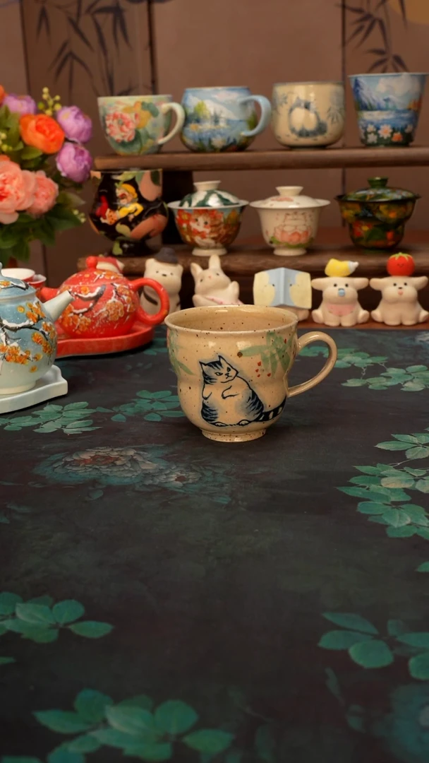 刘十三  回头猫猫马克杯