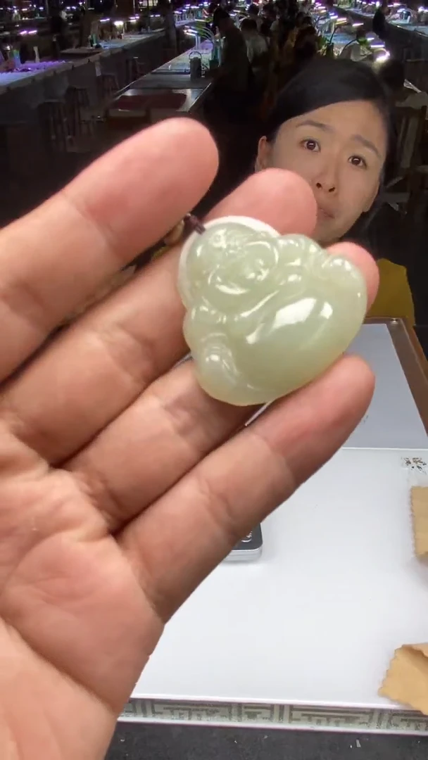 定制和田玉天然和田玉拍一发一