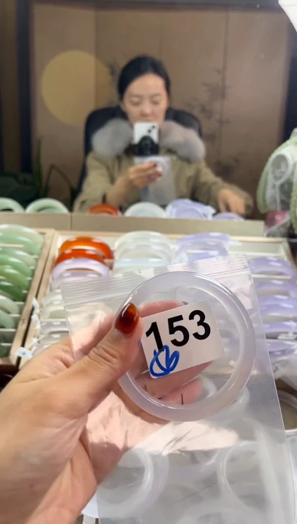 手镯玛瑙/玉髓未镶嵌153