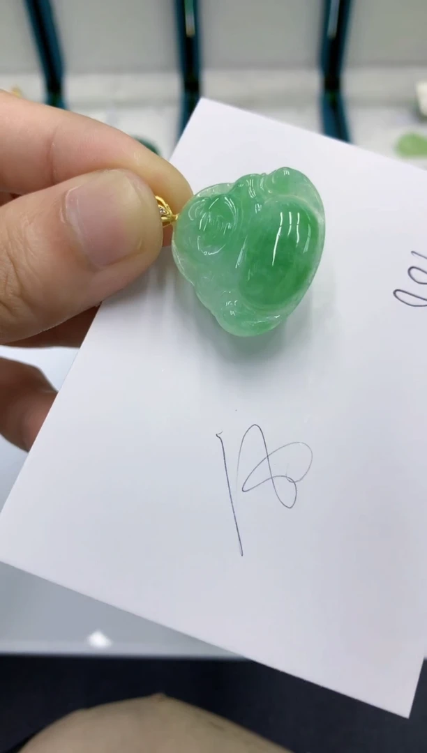 颈饰未镶嵌翡翠翡翠