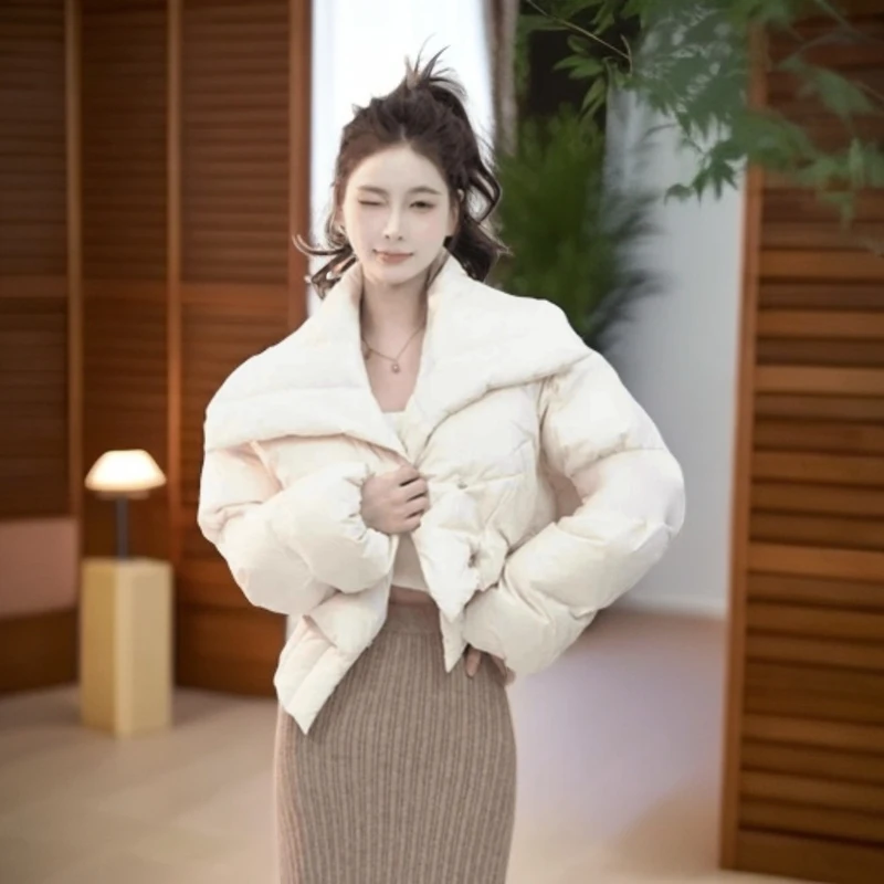 妃袖时尚大翻领短款女2025年秋冬季小个子加厚时尚保暖面包服外套