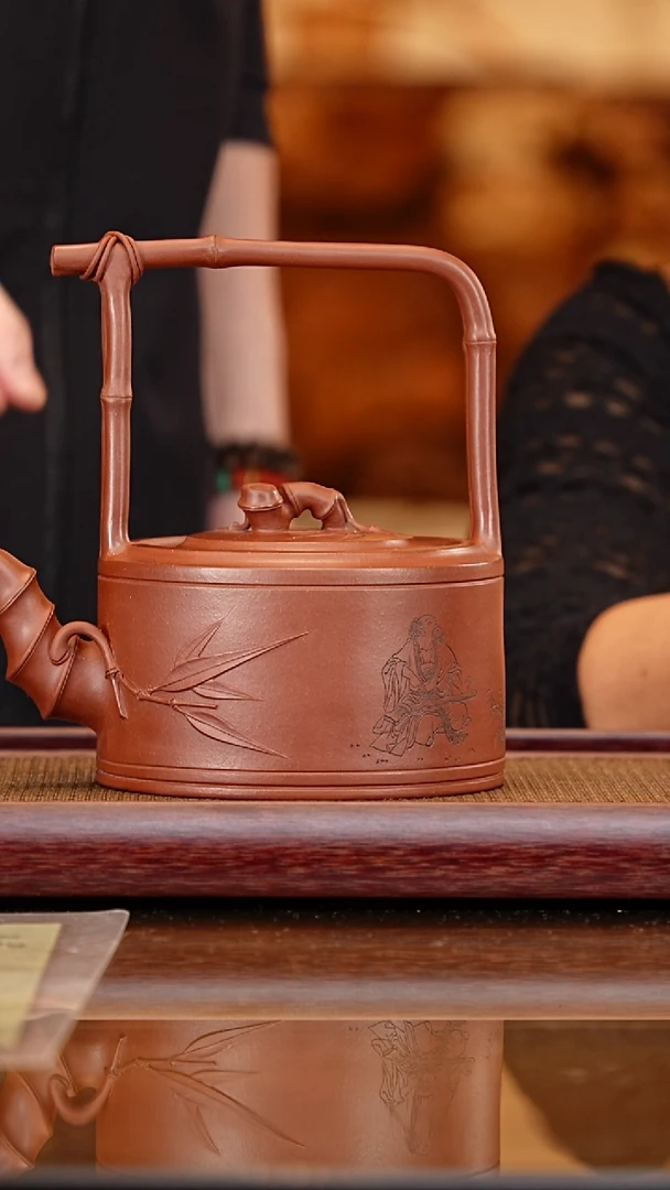 【k069】东坡提梁宜兴紫砂LCH