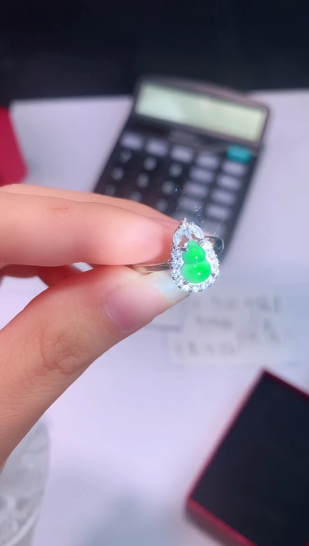 颈饰未镶嵌翡翠0芹0翡翠珠宝738