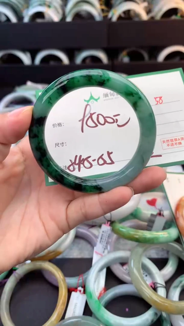 未镶嵌定制翡翠等****啡毛货需精细抛光+多人