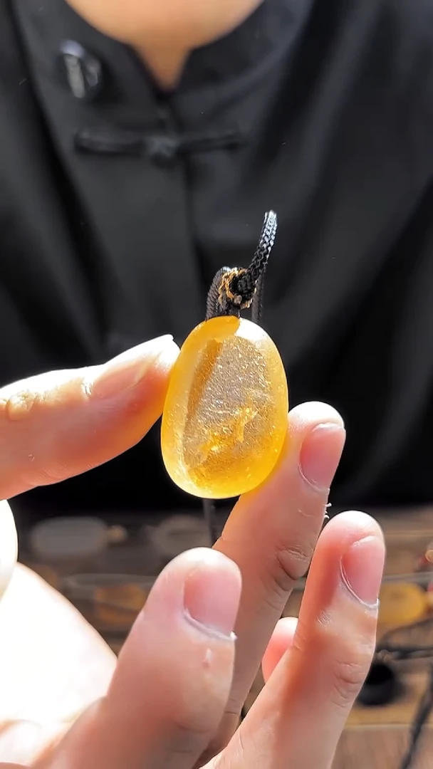 未镶嵌吊坠(赠链)水晶水晶