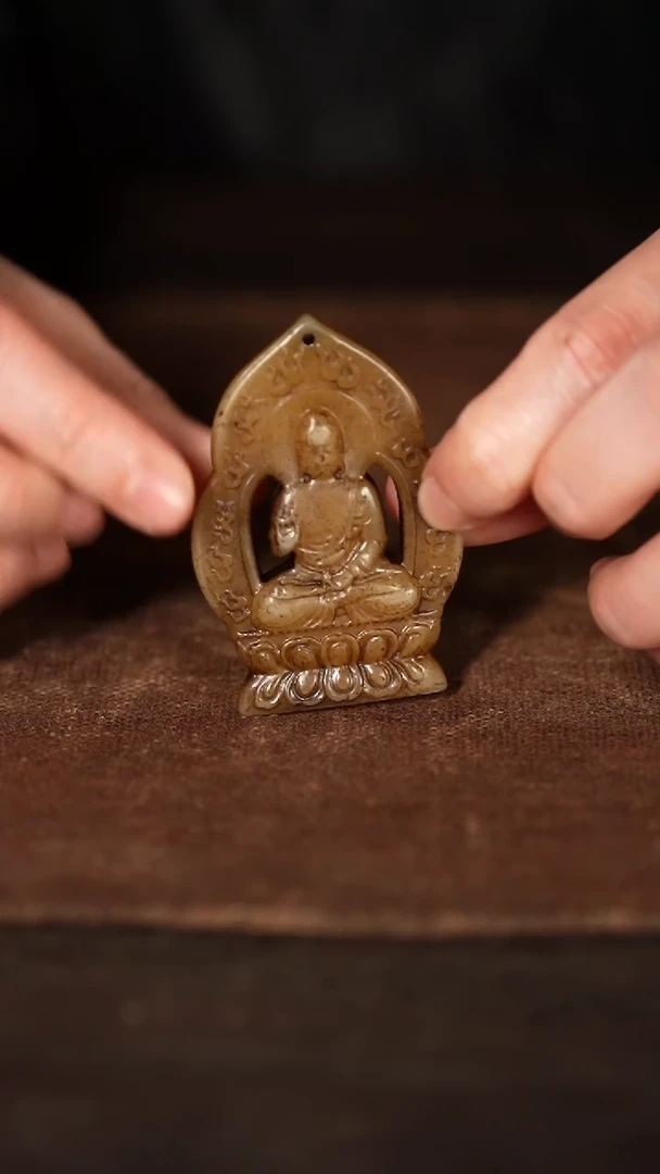 【闪购商品】高6.5宽4.5。