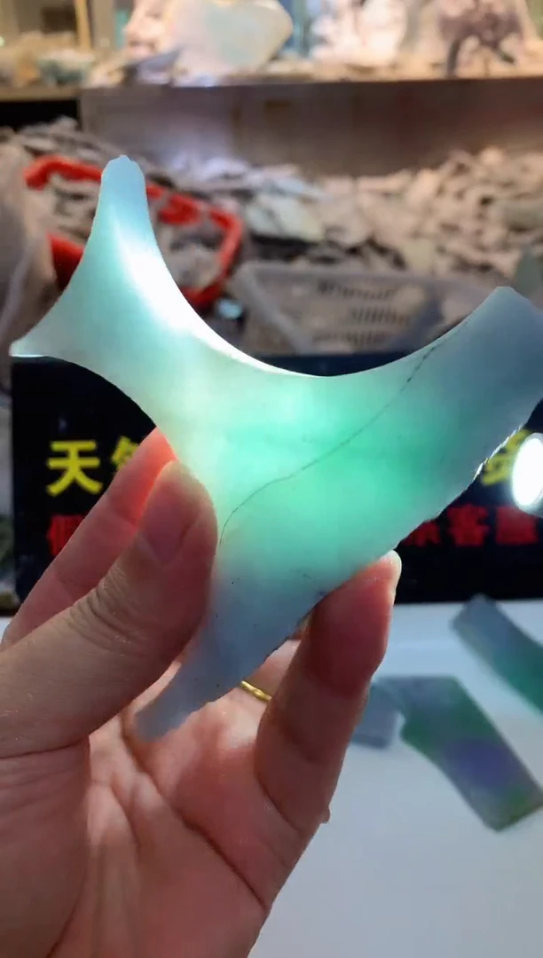 裸石翡翠0朱0翡翠珠宝372