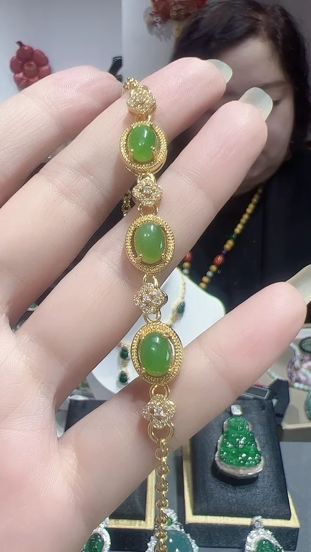 未镶嵌手链和田玉2025110961