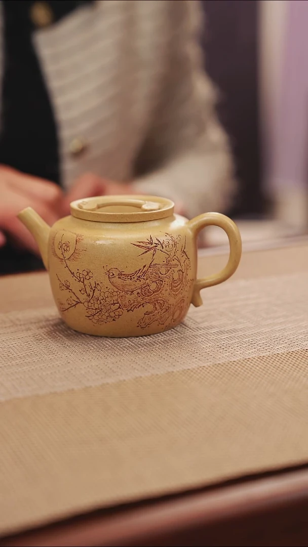 原矿本山段花好月圆紫砂壶21