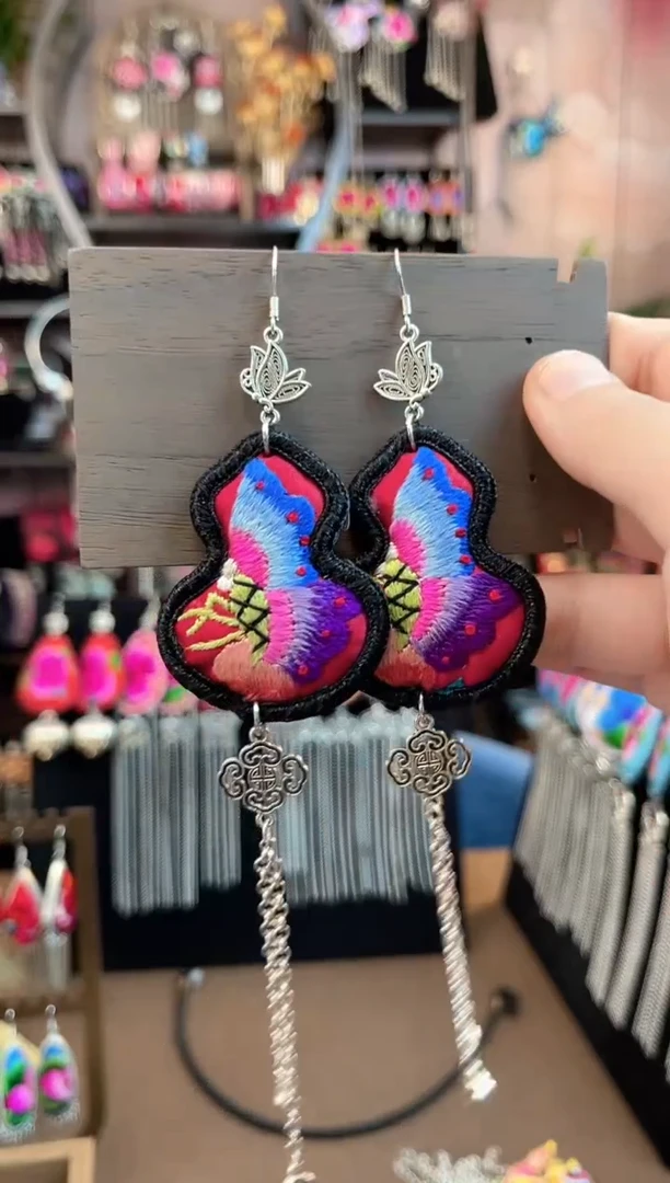 织绣民族风手工非遗老绣饰品471