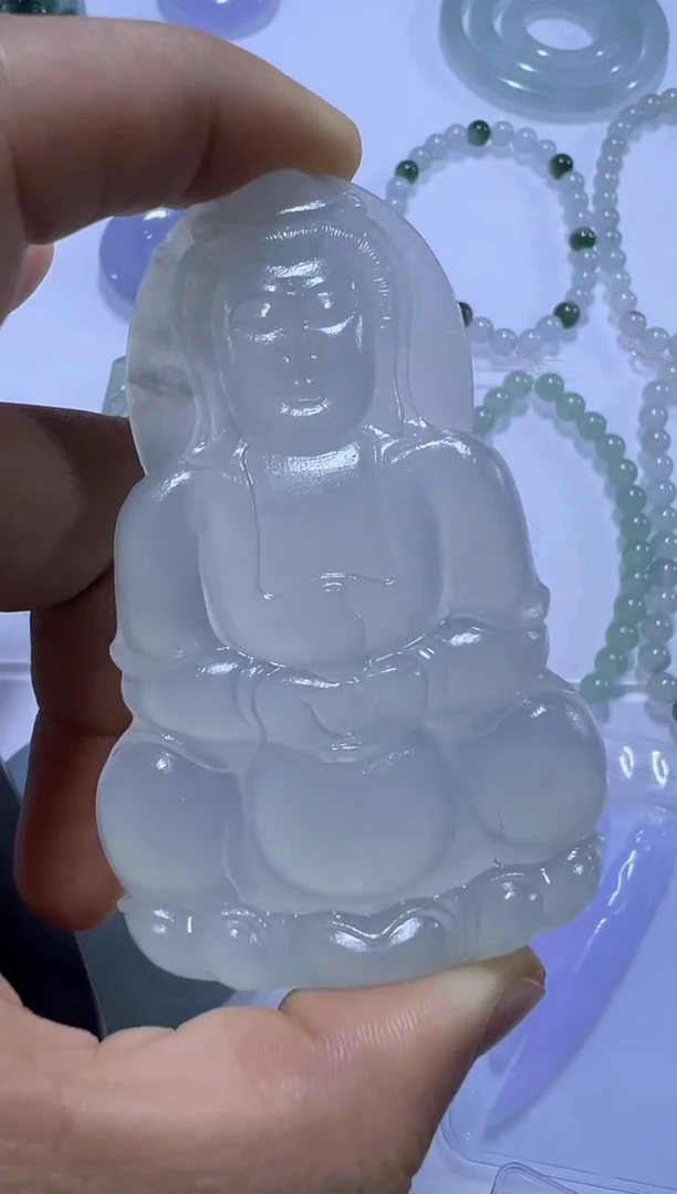 未镶嵌定制翡翠观音