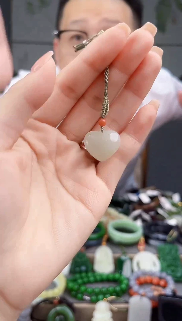 颈饰未镶嵌和田玉多样性发货拍一发一